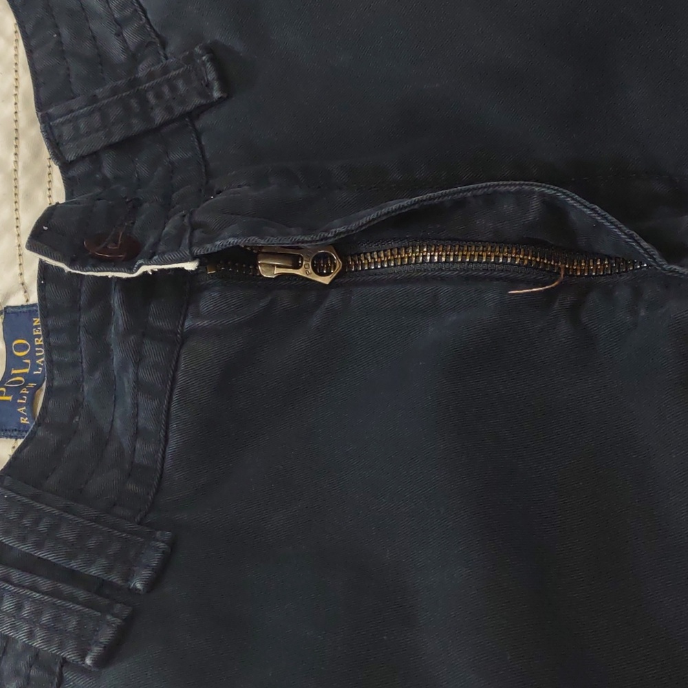 POLO Ralph Lauren, Size 33 ,CARGO SHORTS. - Picture 10 of 15
